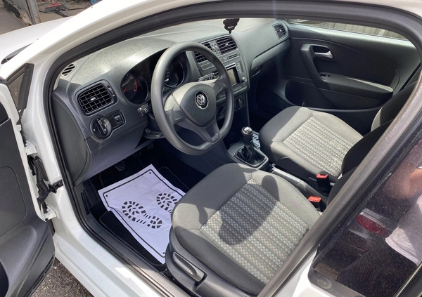 Volkswagen Polo cena 26900 przebieg: 75021, rok produkcji 2014 z Kłodzko małe 254